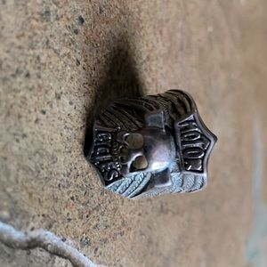 Vintage skull bikers “MOTOR CYCLES” ring